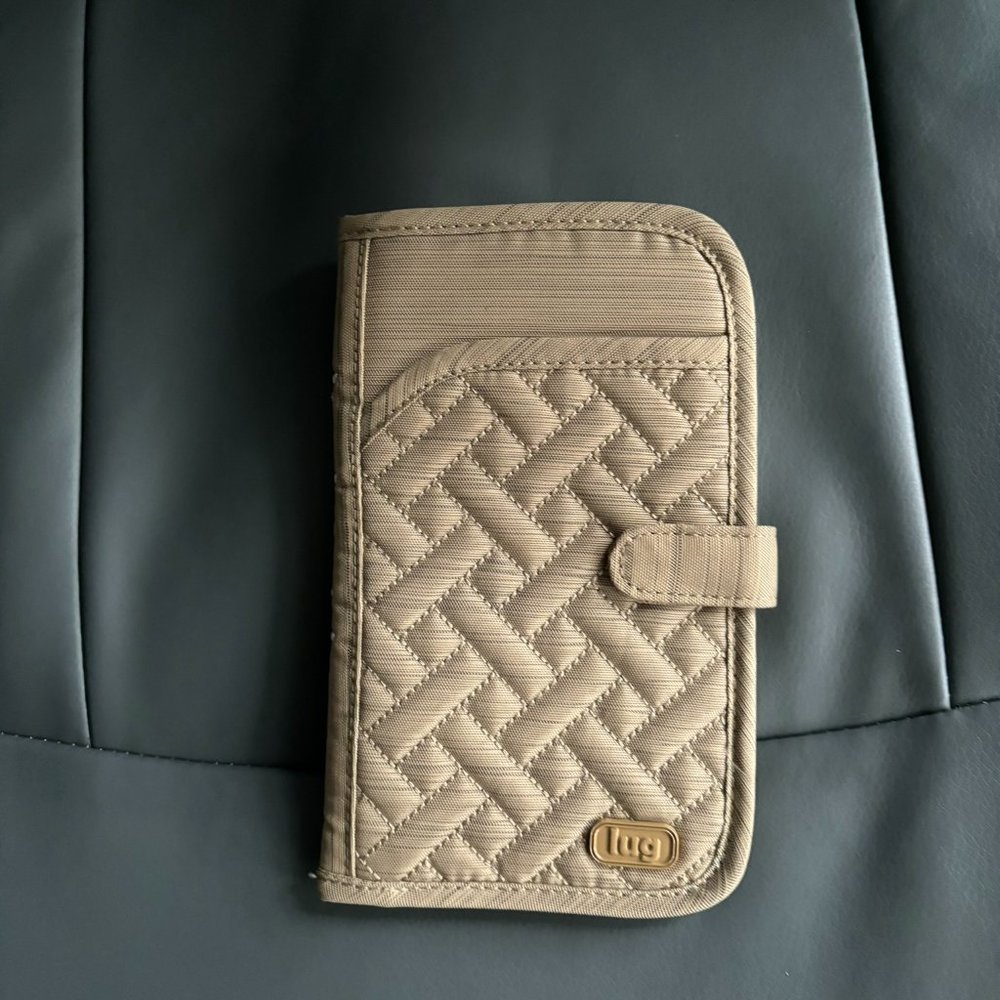 Oversized Wallet